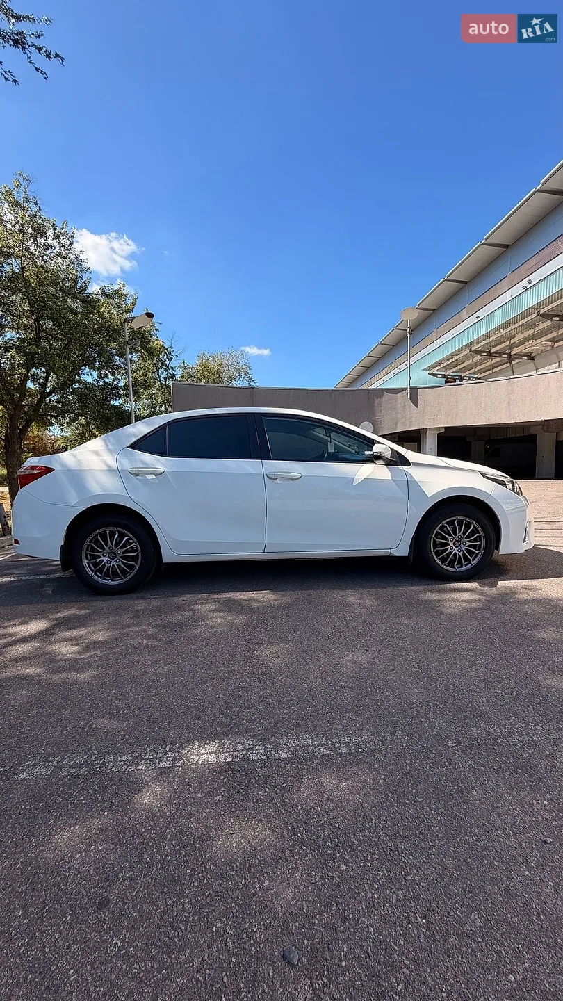 2015 Toyota Corolla - мініатюра 3