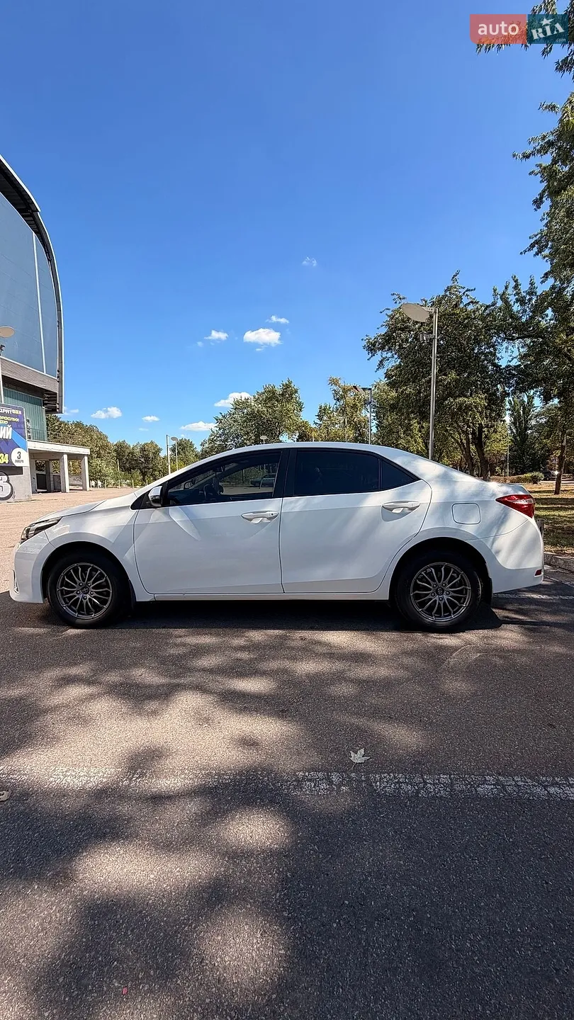 2015 Toyota Corolla - мініатюра 4