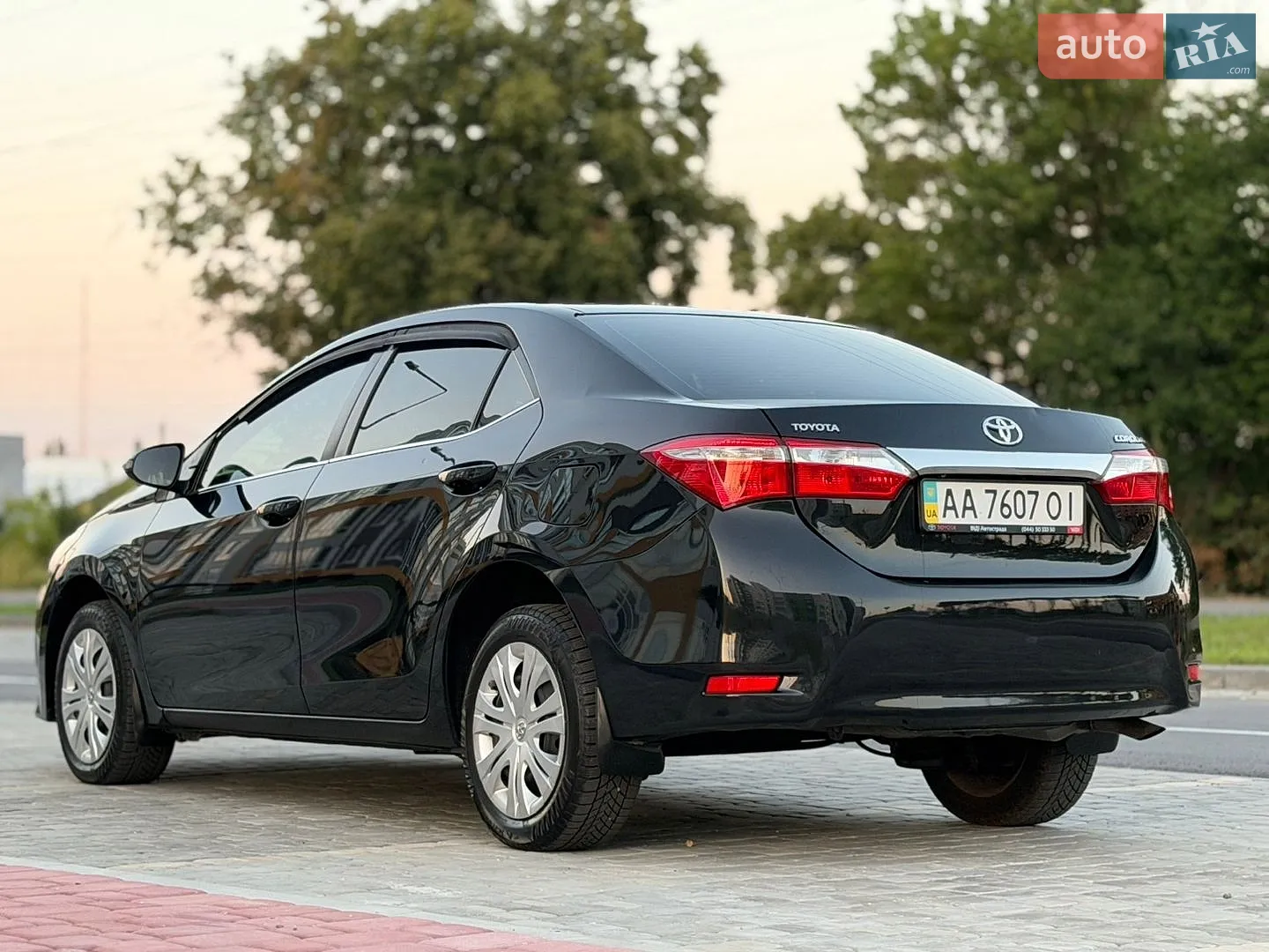 2014 Toyota Corolla - мініатюра 17