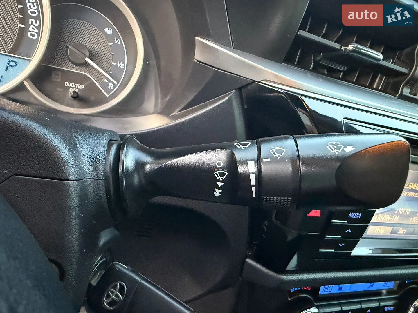 2014 Toyota Corolla - мініатюра 32