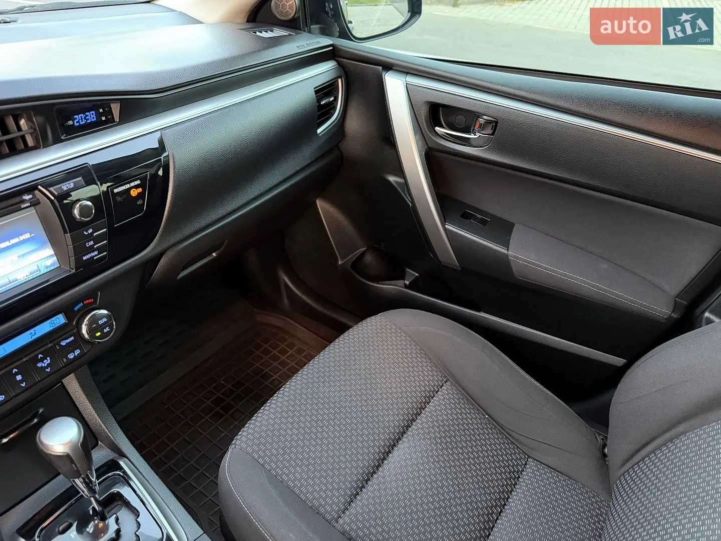 2014 Toyota Corolla - мініатюра 38