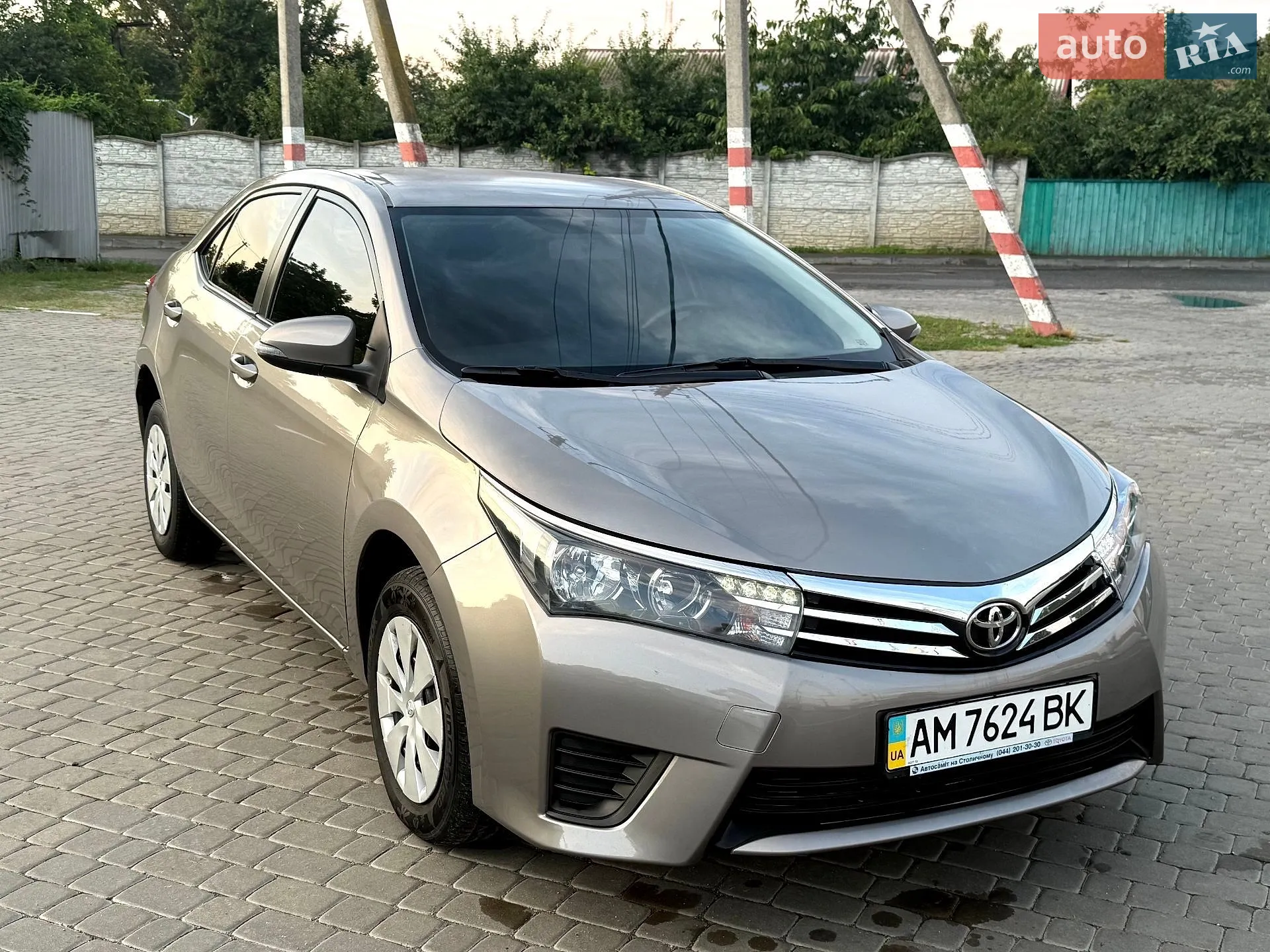 2013 Toyota Corolla - мініатюра 3