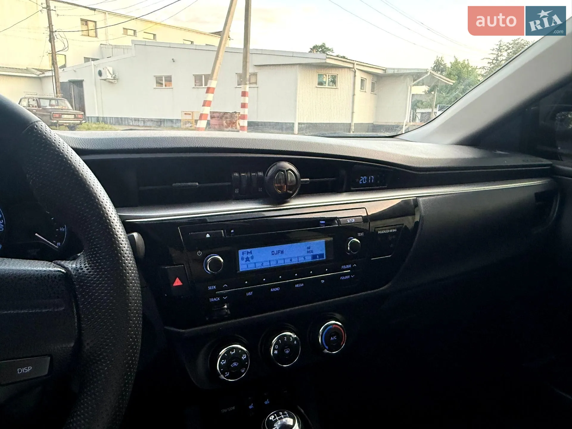 2013 Toyota Corolla - мініатюра 32