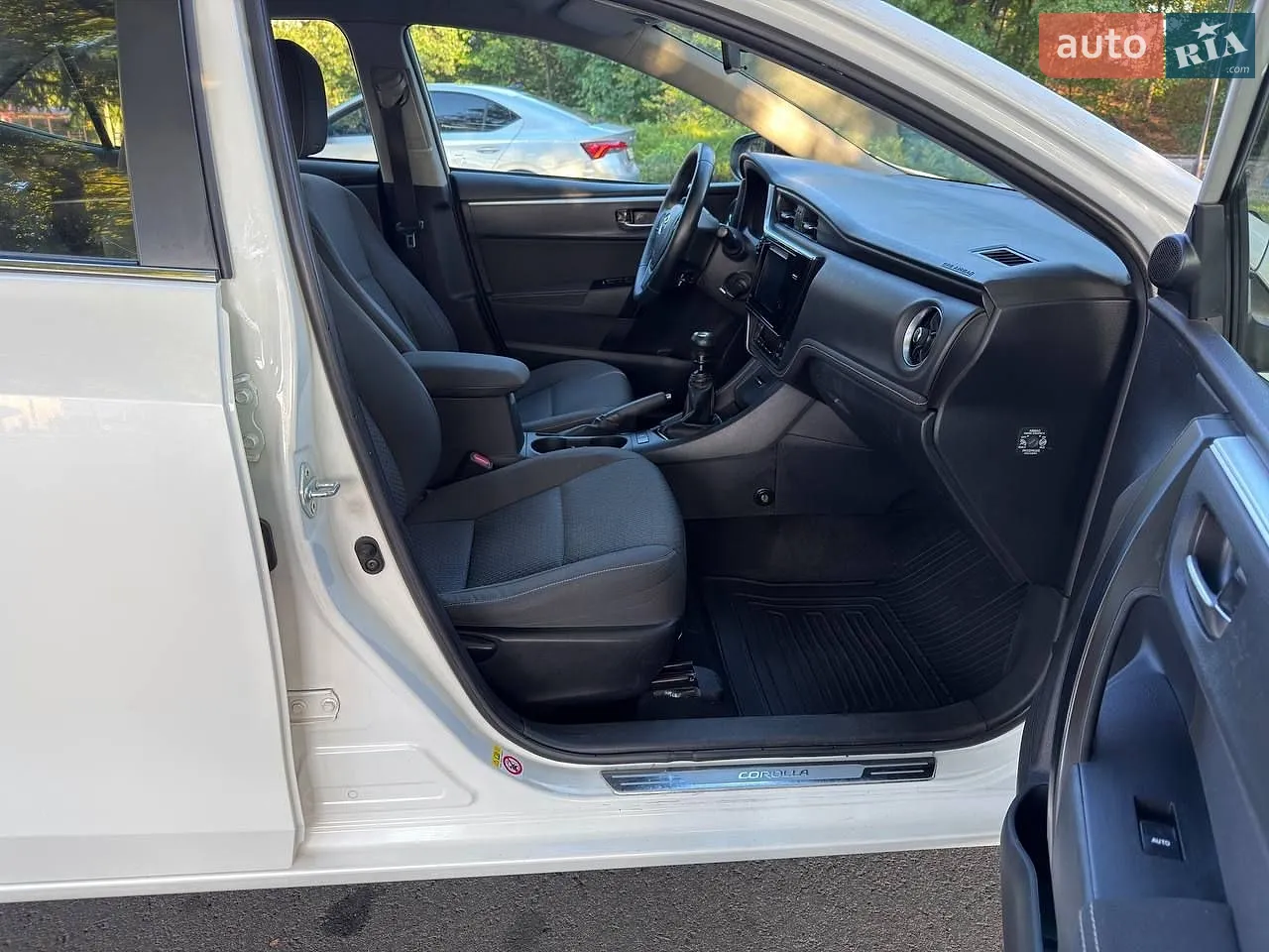 2016 Toyota Corolla - мініатюра 12