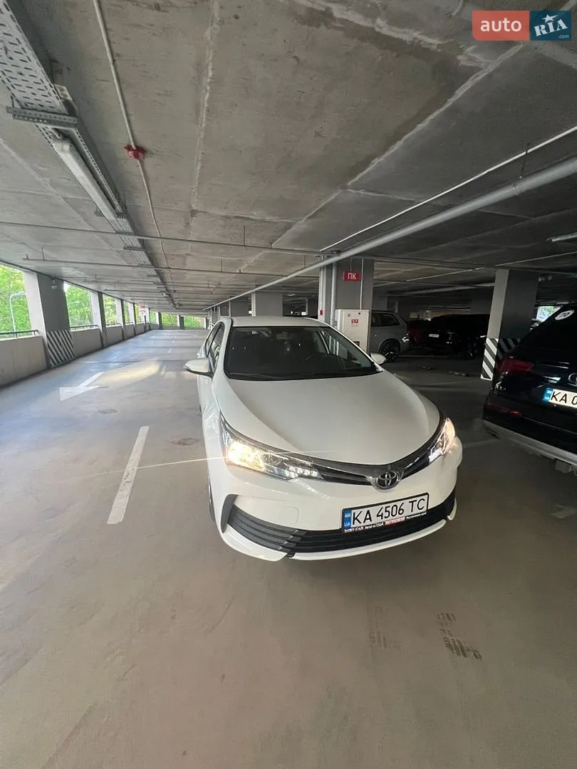 2017 Toyota Corolla - мініатюра 7