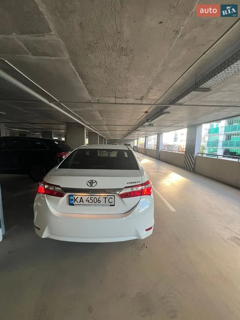 2017 Toyota Corolla - мініатюра 6