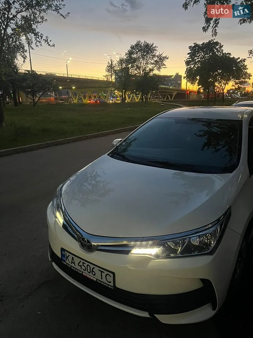 2017 Toyota Corolla - мініатюра 13