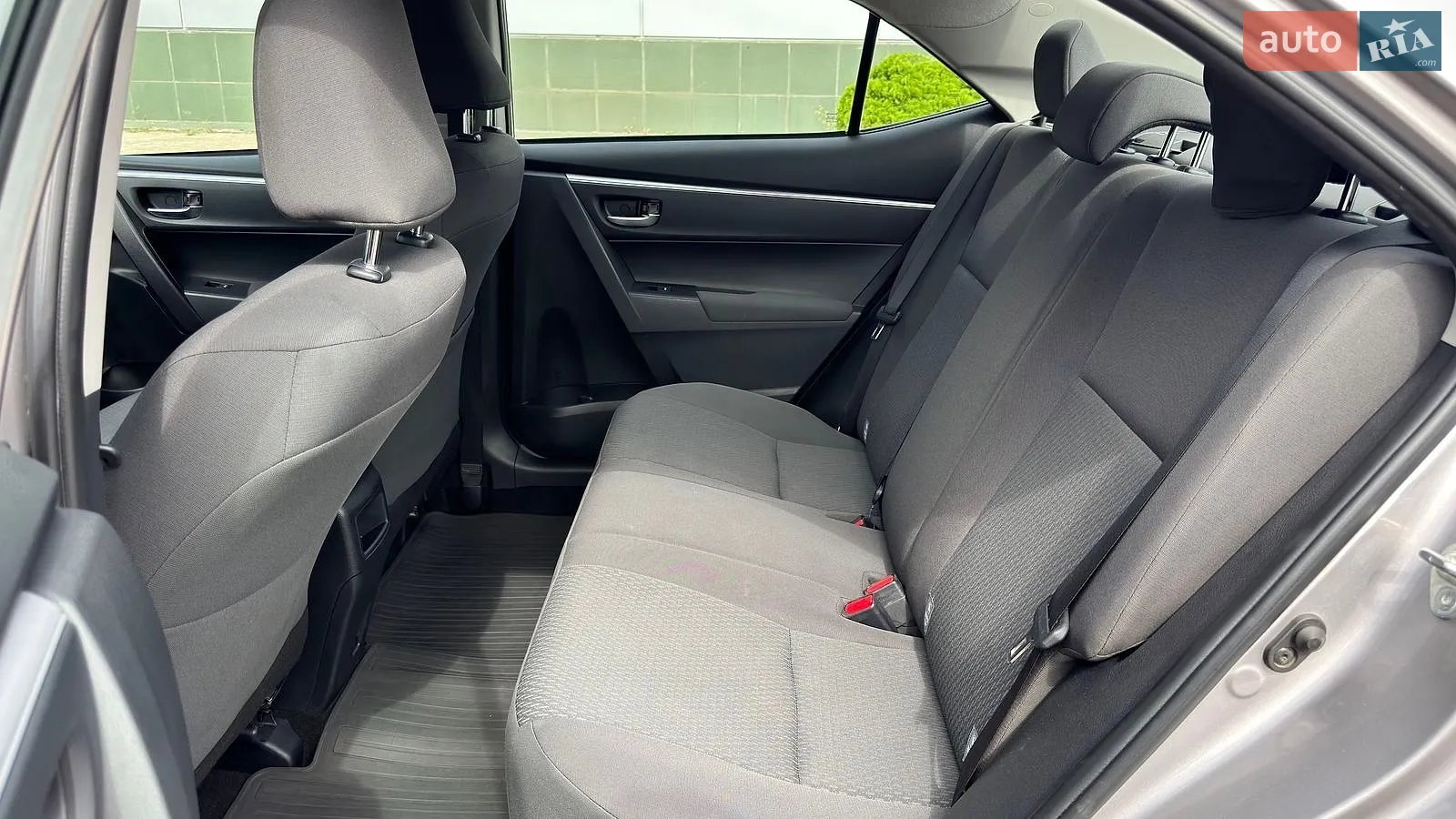 2018 Toyota Corolla - мініатюра 12