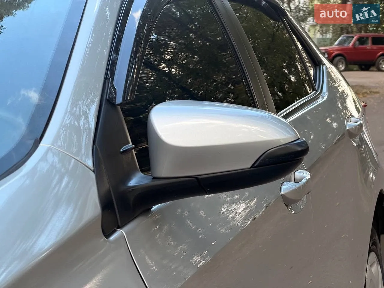 2015 Toyota Corolla - мініатюра 13