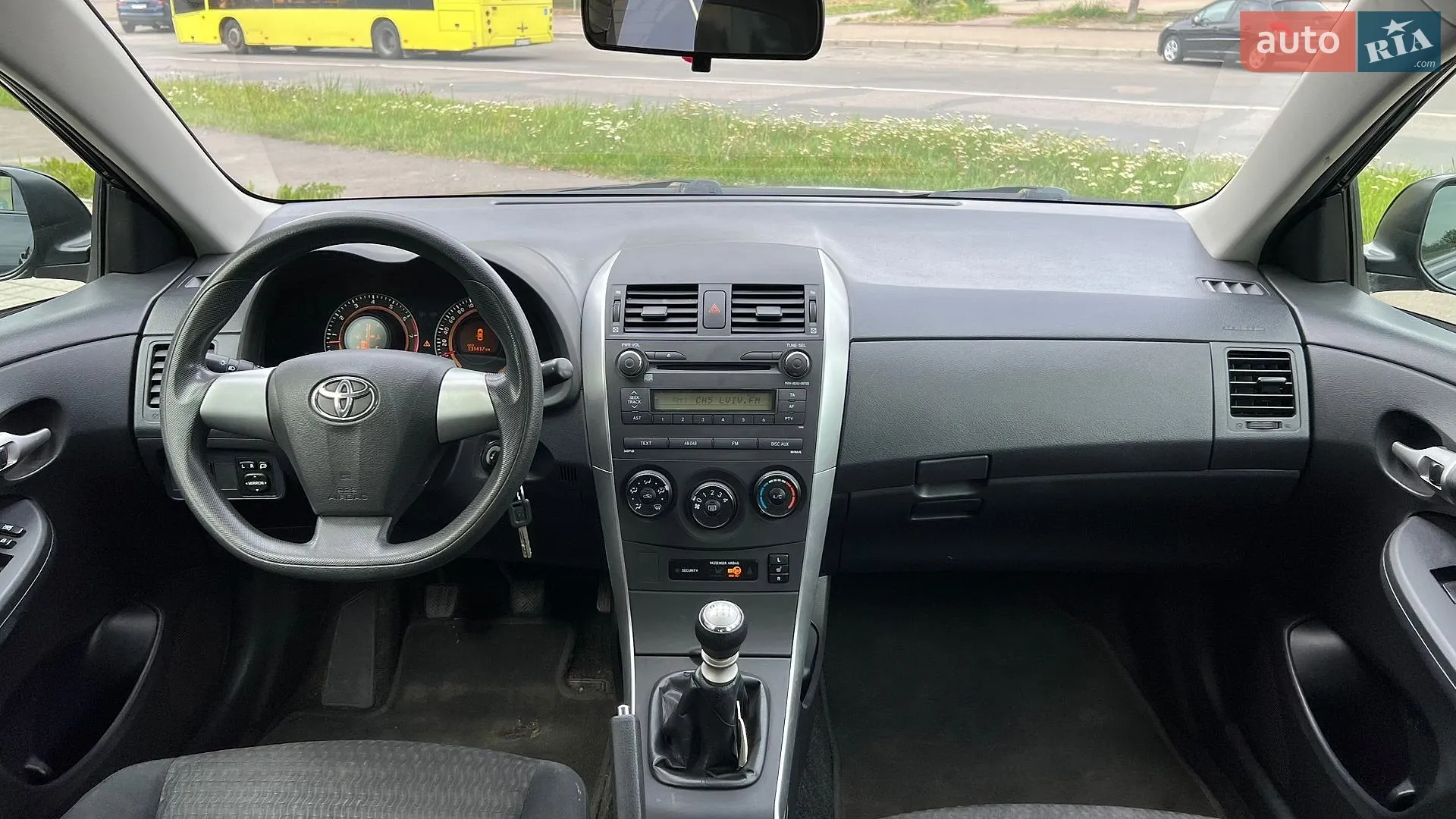 2011 Toyota Corolla - мініатюра 23