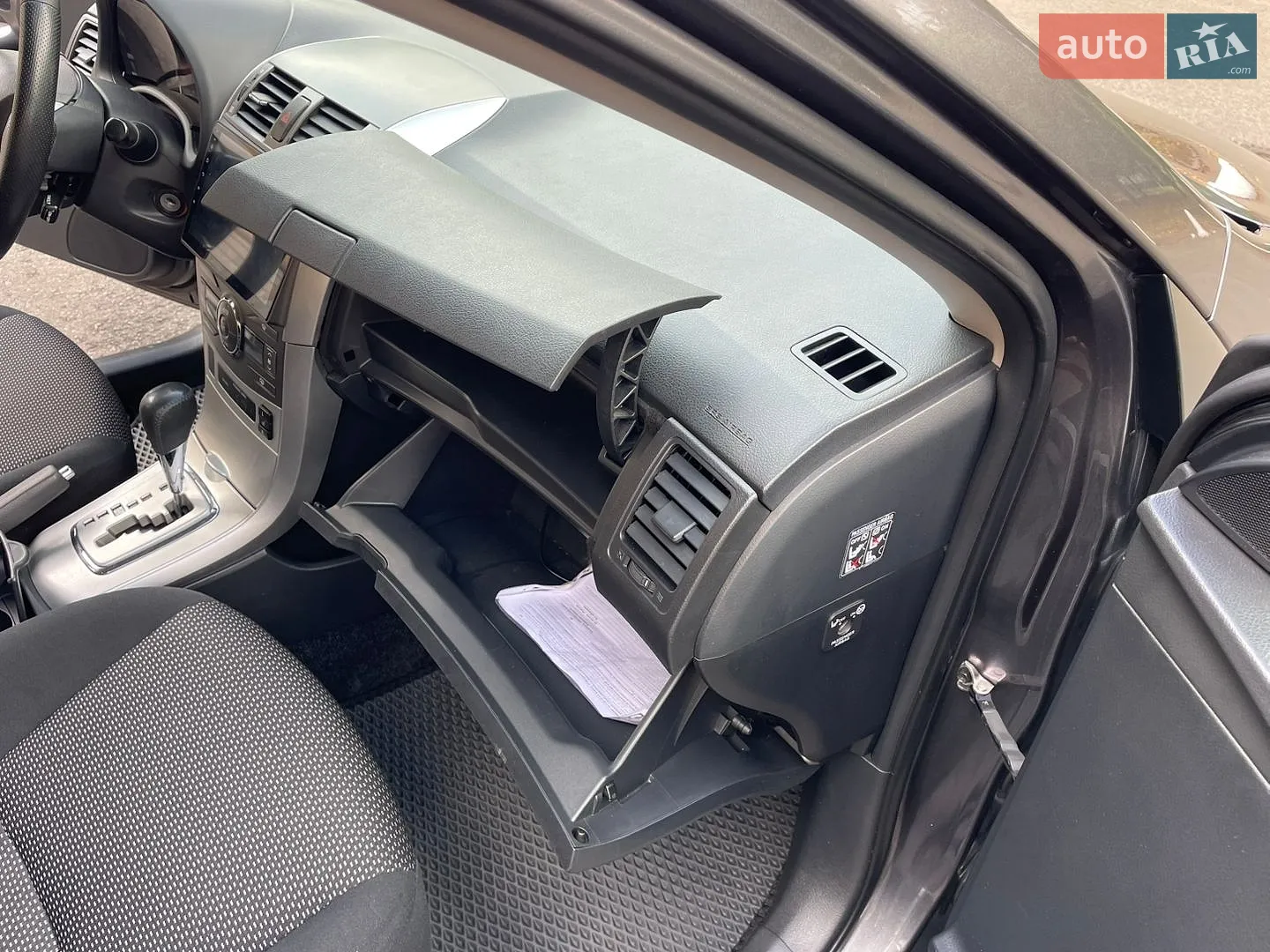 2010 Toyota Corolla - мініатюра 20