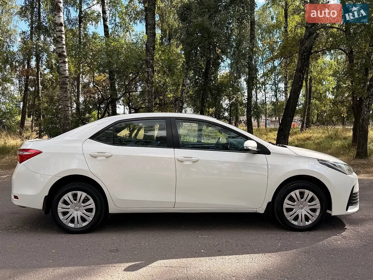 2017 Toyota Corolla - мініатюра 12