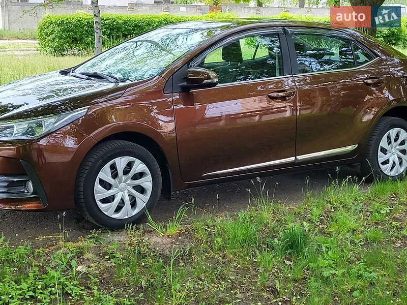 Toyota Corolla 2016
