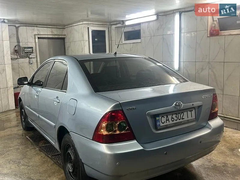 Toyota Corolla 2005