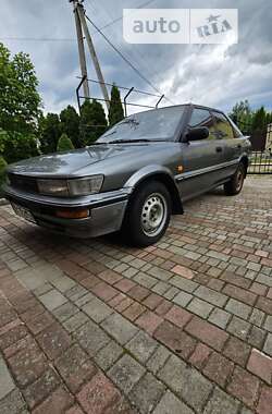 Лифтбек Toyota Corona 1989 в Бориславе