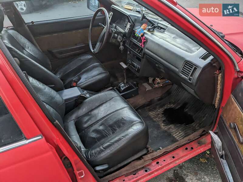 Седан Toyota Corona 1985 в Киеве фото 3 Седан Toyota Corona 1985 в Киеве