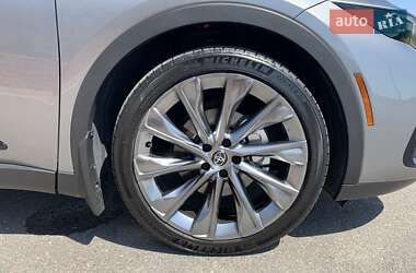 Внедорожник / Кроссовер Toyota Crown 2023 в 