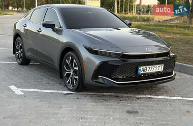 Внедорожник / Кроссовер Toyota Crown 2023 в 