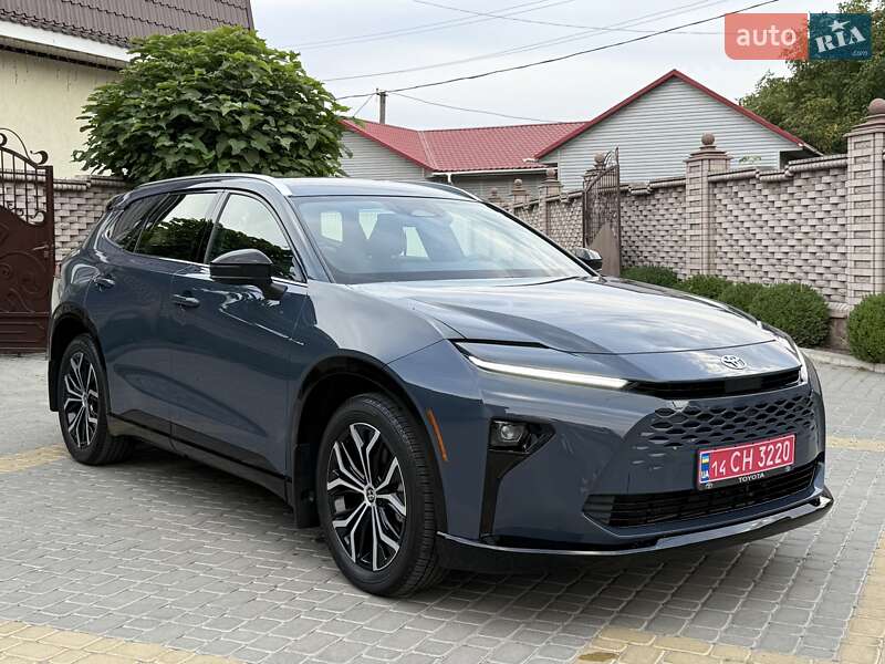 Позашляховик / Кросовер Toyota Crown 2024 в Вінниці