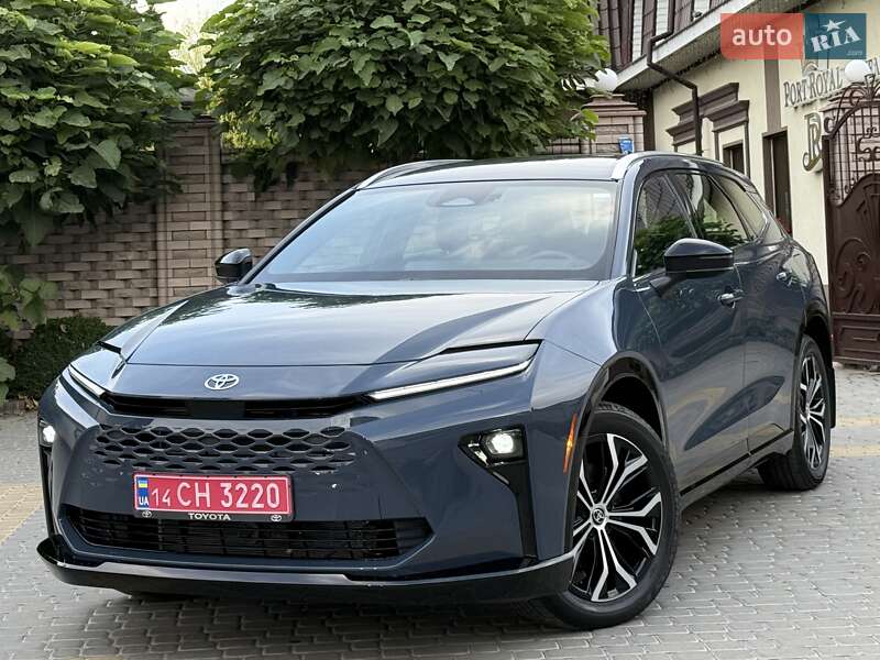 Toyota Crown 2024