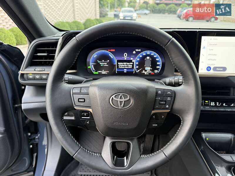 Позашляховик / Кросовер Toyota Crown 2024 в Вінниці