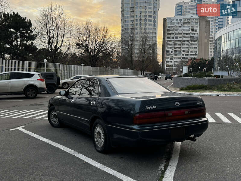 Седан Toyota Crown 1995 в Одессе фото 5 Седан Toyota Crown 1995 в Одессе