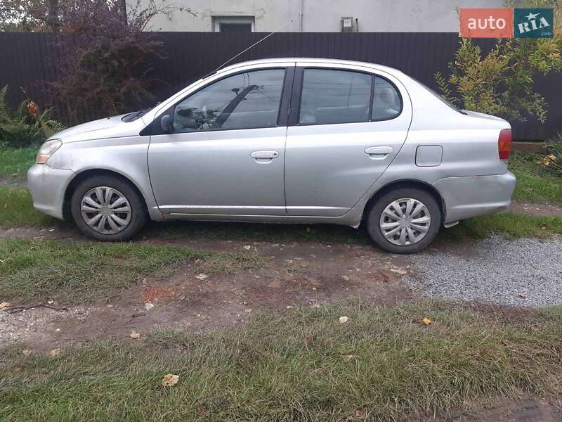 Седан Toyota Echo 2003 в Золочеве фото 5 Седан Toyota Echo 2003 в Золочеве