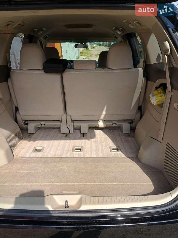 Мінівен Toyota Estima 2010 в Києві