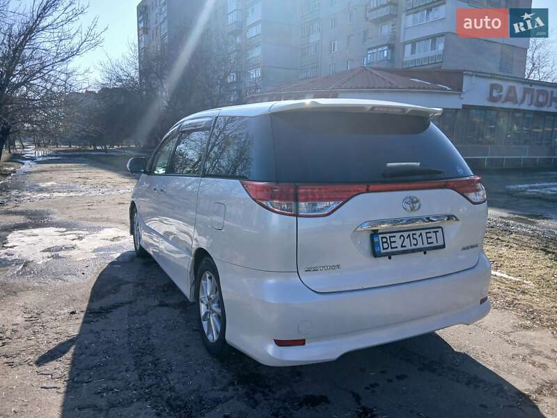 Минивэн Toyota Estima 2010 в Первомайске фото 8 Минивэн Toyota Estima 2010 в Первомайске