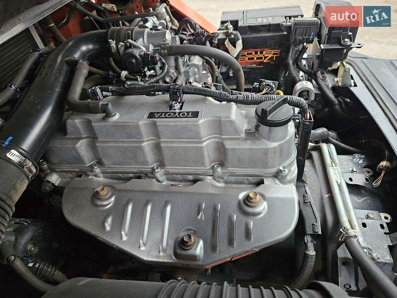 Вилочный погрузчик Toyota FG 2019 в Киеве фото 33 Вилочный погрузчик Toyota FG 2019 в Киеве