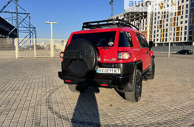 Універсал Toyota FJ Cruiser 2012 в Харкові