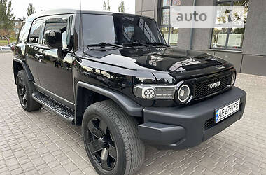 Позашляховик / Кросовер Toyota FJ Cruiser 2008 в Кривому Розі