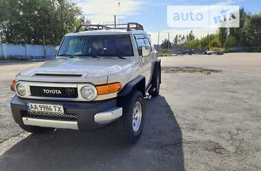 Внедорожник / Кроссовер Toyota FJ Cruiser 2007 в Киеве