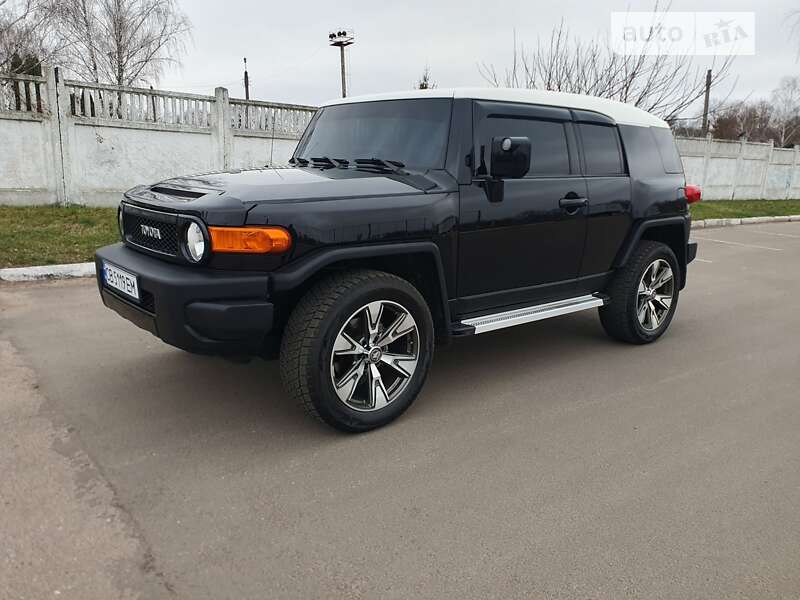 Внедорожник / Кроссовер Toyota FJ Cruiser 2008 в Киеве