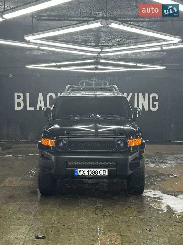 Позашляховик / Кросовер Toyota FJ Cruiser 2007 в Харкові