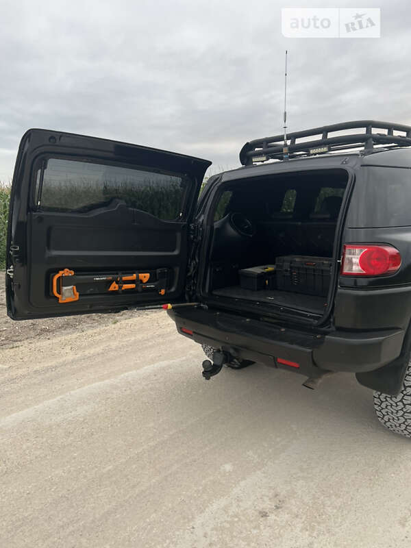 Внедорожник / Кроссовер Toyota FJ Cruiser 2007 в Тернополе