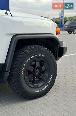 Позашляховик / Кросовер Toyota FJ Cruiser 2008 в Києві