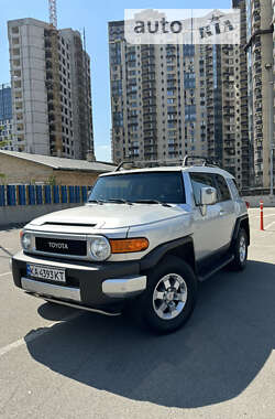 Позашляховик / Кросовер Toyota FJ Cruiser 2007 в Києві