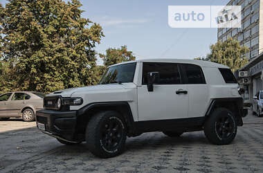 Позашляховик / Кросовер Toyota FJ Cruiser 2008 в Харкові