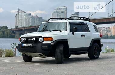 Внедорожник / Кроссовер Toyota FJ Cruiser 2008 в Киеве