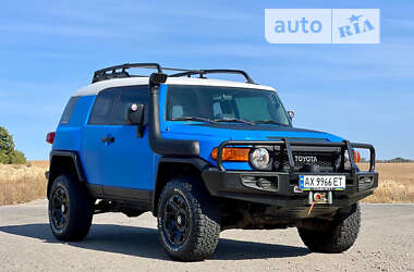 Позашляховик / Кросовер Toyota FJ Cruiser 2006 в Харкові