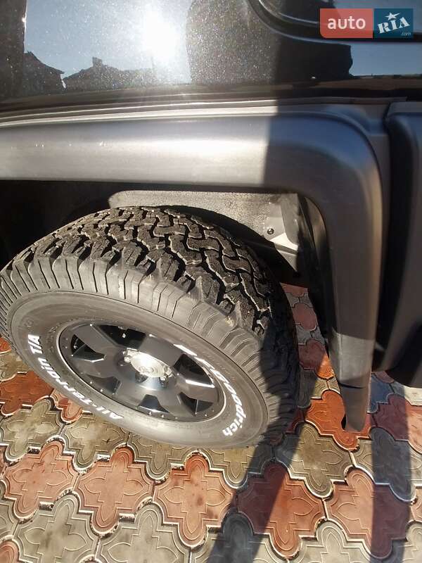 Внедорожник / Кроссовер Toyota FJ Cruiser 2006 в Одессе фото 8 Внедорожник / Кроссовер Toyota FJ Cruiser 2006 в Одессе