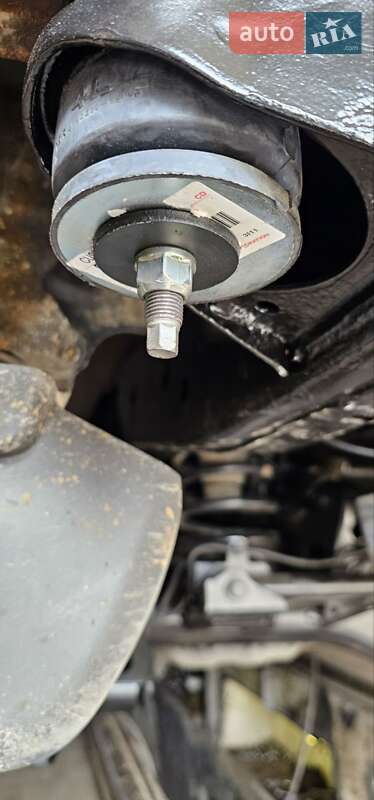 Внедорожник / Кроссовер Toyota FJ Cruiser 2006 в Одессе фото 17 Внедорожник / Кроссовер Toyota FJ Cruiser 2006 в Одессе