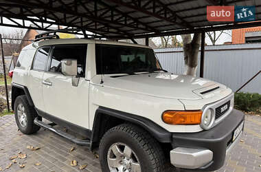 Внедорожник / Кроссовер Toyota FJ Cruiser 2010 в Киеве