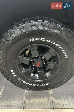 Внедорожник / Кроссовер Toyota FJ Cruiser 2008 в 