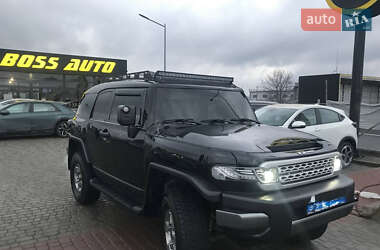 Внедорожник / Кроссовер Toyota FJ Cruiser 2006 в Рахове