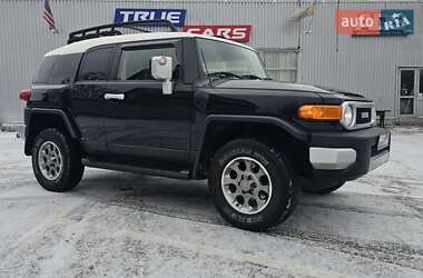 Позашляховик / Кросовер Toyota FJ Cruiser 2013 в Києві