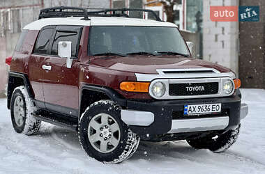 Позашляховик / Кросовер Toyota FJ Cruiser 2008 в Харкові