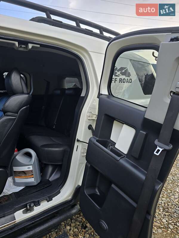 Внедорожник / Кроссовер Toyota FJ Cruiser 2008 в Верховине