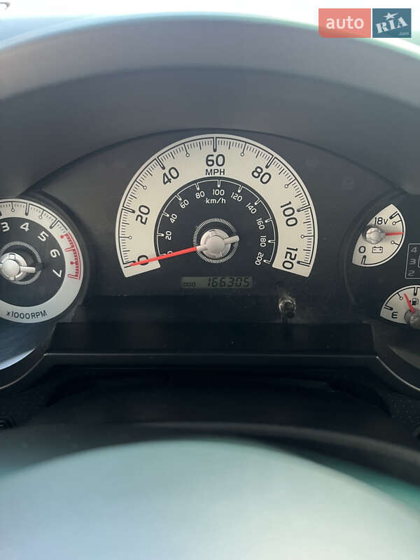 Внедорожник / Кроссовер Toyota FJ Cruiser 2012 в Рахове